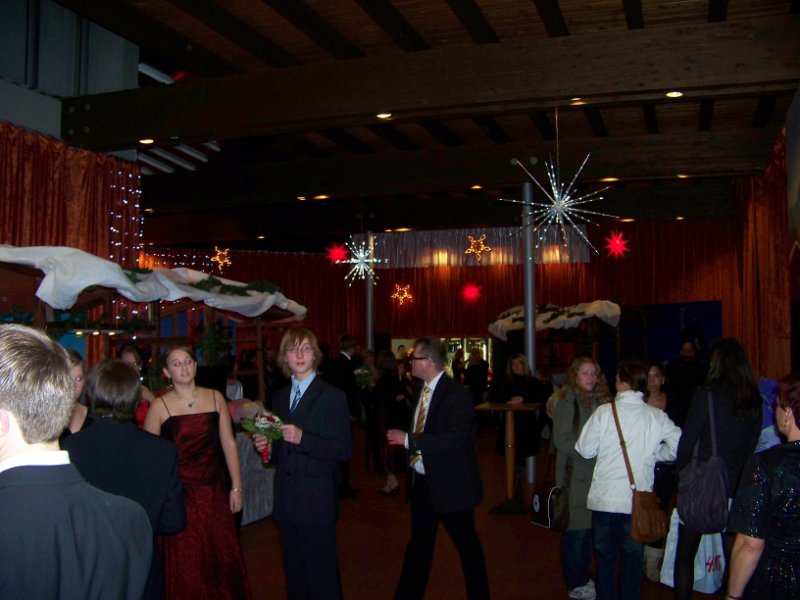 2010-12-11BallBaumhain 006